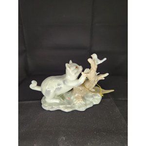 Seymour Mann Collection Bernini Design Cat Chasing Bird
